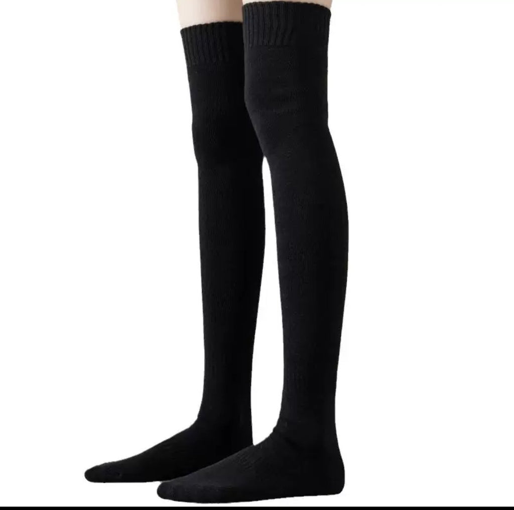 レディース秋冬用 裏起毛・厚手あったかロングソックス（オーバーニー / 防滑 / 膝保護）
